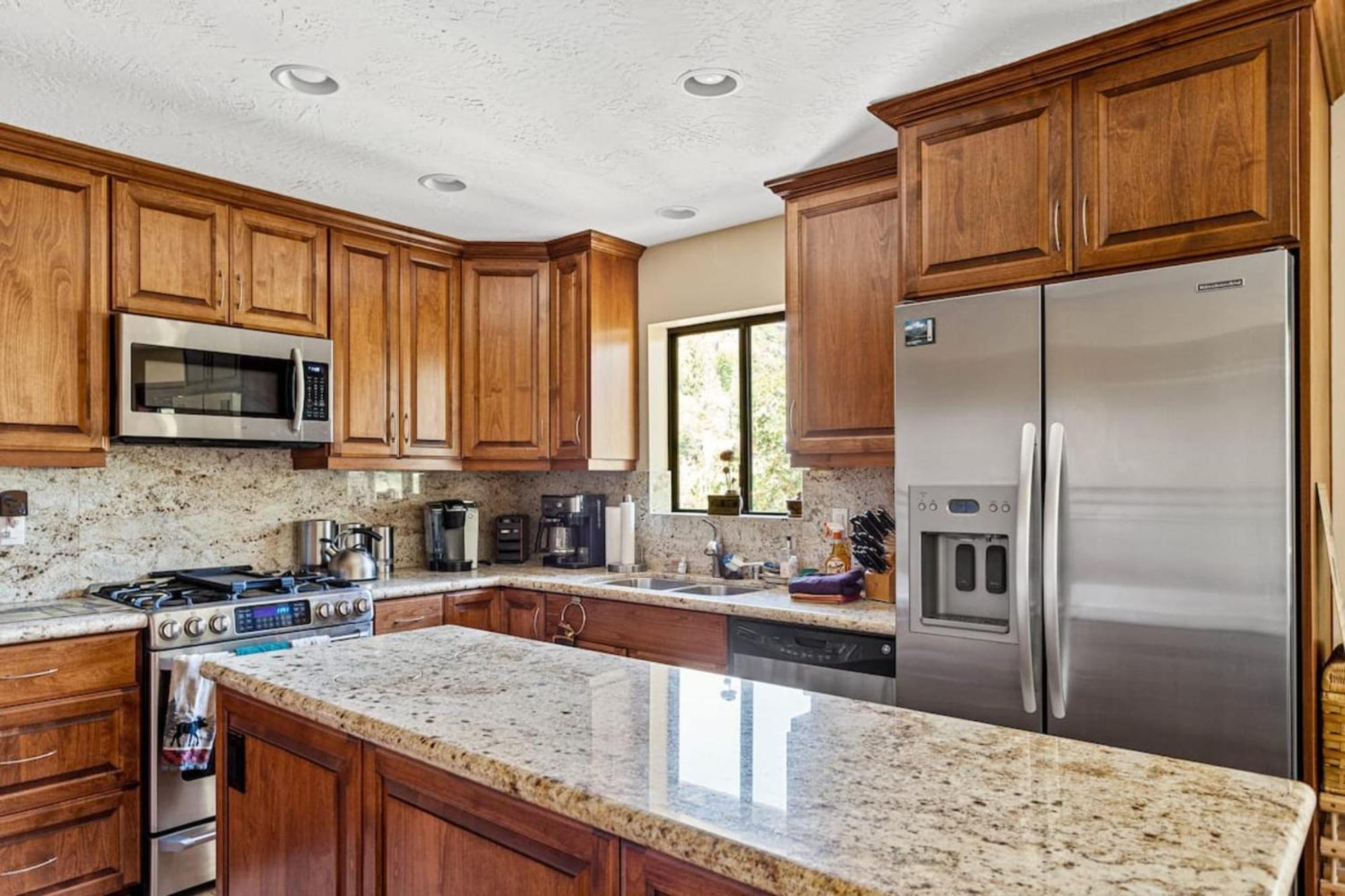 Sutter Ln By Avantstay Beautifully Remodeled Kitchen,4Cabin-Chic Bedrooms Blue Jay Exterior foto